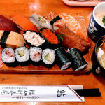 Hokake Sushi - ランチ1.5 1200円