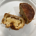 パティスリー・パリセヴェイユ - 衝撃のクイニーアマン。甘い。ザクザクでサクサク。