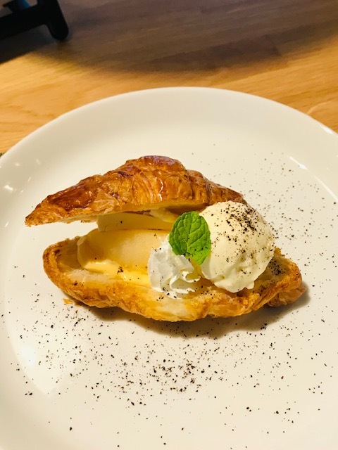 AHAHA CONSTRUCTION CAFE&BAR（アハハ コンストラクション カフェアンドバー） - 連坊（カフェ）の写真