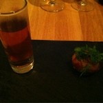 リストランティーノ ルベロ - 大地の香りを感じる、じゃがいものバリエーション２種のアミューズ。じゃがいものコンソメとコロッケ。