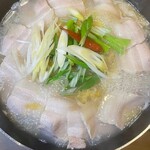 Shisen Fuu Chuuka Kasumi - 
      漬け白菜鍋
      
      