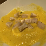 赤白 - 鶏胸肉とコーンクリームスープ¥270