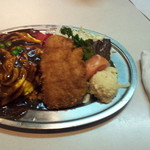 センターグリル - 浜ランチ(オムライスを特製に変更したので+200円)