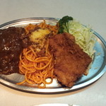 センターグリル - 野毛ランチ（ハヤシライス・ナポリタン・チキンカツ）