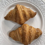 パティスリー・パリセヴェイユ - クロワッサン330円