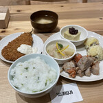 Cafe&Meal MUJI - 選べるメインと4品デリ(本日限定・七草粥)