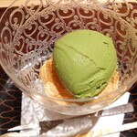 日本料理 柳燕 - 抹茶アイス 下にわらび餅
