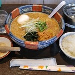 めん蔵+GOMAZO - ごま味噌ラーメン(大)玉子入+おっかけライスセット