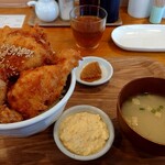 鮪匠 とろや - まぐろカツ丼大+タルタル+まぐろ小鉢