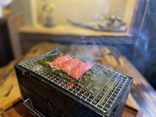 h Matsusakaushi Suzukin - 牡蠣の松阪牛サーロイン巻きを昆布焼きに（季節限定）