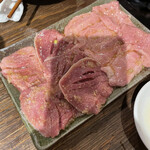 焼肉ジャッカル - 