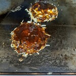 Okonomiyaki Puraza - 今回はモダン焼き「うどんシングル(1玉)」