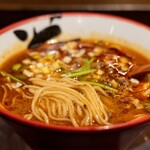 拳ラーメン - 