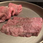 北海道焼肉 北うし - 知床和牛タン元厚切りと知床和牛サガリ厚切り