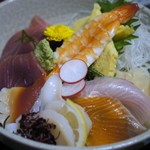 和食家 おがわ亭 - 海鮮ちらし御膳　980円