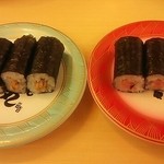 魚魚丸 - 納豆巻(126円)と、とろ鉄火巻(189円)(201212)