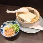 酒亭 玉河 - 湯豆腐450円