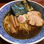 麺&カフェ コイコイ - 料理写真:限定　赤城鶏と煮干しの醤油らーめん¥750