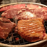 Sumibi Yakiniku Shukagyuukaku - 