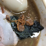 ぶたのほし - 干し貝柱は少し味わったら底に沈めて、スープに旨味のターボをかける！