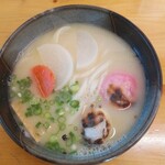 Hom Ba Ka Na Kuma Mo Chi Fu Ku Da - 白みそアン雑煮うどん