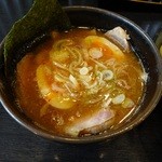 つけ麺屋 おやじ - わさびつけ麺つけ汁＋豚チャーシュー