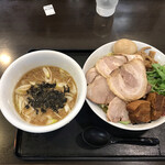 手打ち麺処 暁天 - 肉つけ麺（税込み１２１０円）