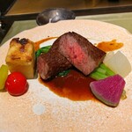 新上屋 - 国産牛ステーキ