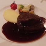 ラ ブラスリー - 2012 12 牛フィレ肉のソテー 赤ワインソース