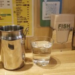 カレーのおじさま FISH 立川店 - テーブルセット