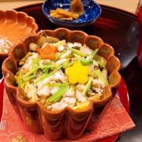 赤坂 菊乃井 - ●【御飯】「蒸し寿司　穴子　金糸玉子　焼き海苔　小梅人参・柚子　生姜」
