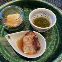 風凛 - 前菜
                    湯葉、もずく、蛸の煮付け