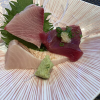 風凛 - お造り
                    鰤、鰹、鰆