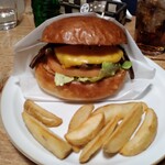 SAKURA BURGER - 