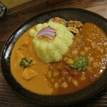 咖哩食堂 PACE - バターチキンとチャナマサラ