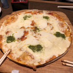 蔵元居酒屋 清龍 - 意外と美味しいピザ