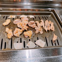 とり料理 鳥者 - 銘柄鶏の焼肉3種
                      信玄鳥もも
                      信玄鳥せせり
                      信玄鳥ぼんじり