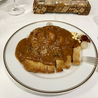 レストラン カスケード - ポークカツカレー3700円