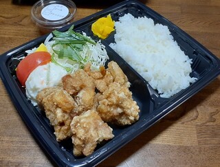 Joiful - ジョイフル塩唐揚げ弁当（6個）（味噌汁付き）