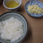 Minafuku - 【ランチ】 日替定食 \780 肉ワカメうどん　自家製ポテサラ　ライス付