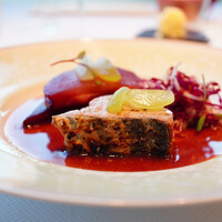 ベージュ アラン・デュカス 東京 - 