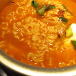 昼耕夜鶏 韓国チキン＆ポチャ - 麺