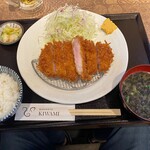 豚肉料理専門店 KIWAMI - 神威豚大ロースかつ定食