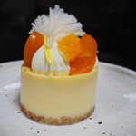 LESS Labo - イタリアDOCゴルゴンゾーラ/季節の果実