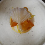 LESS Labo - イタリアDOCゴルゴンゾーラ/季節の果実（上から）