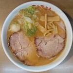 旭川ラーメン ななし - 元祖旭川ラーメンななし正油ラーメン ¥700