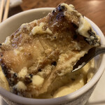 うな新 - 申し訳程度に細切れの鰻が入ってるのかと思いきや食べ応えある切り身がしっかり入ってた。これで470円とは恐れ入ります。