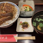 両口屋 - うな丼の梅