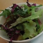 マルドルメ - 1皿目（野菜のサラダ）