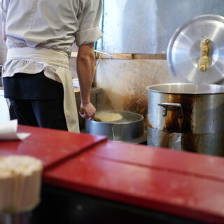 中洲屋台長浜ラーメン初代 健太_2